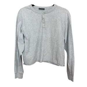 Brandy Melville gray Cropped Crew one Size Womens